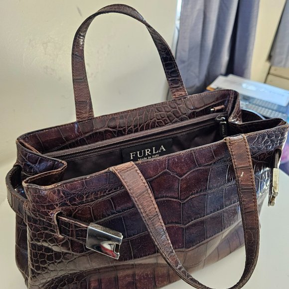 Furla Greta Burgandy Embossed Crocodile Bag - Picture 3 of 5